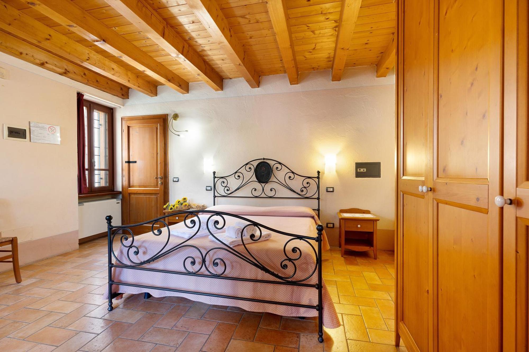New Agriturismo Corte Olfino Monzambano Εξωτερικό φωτογραφία
