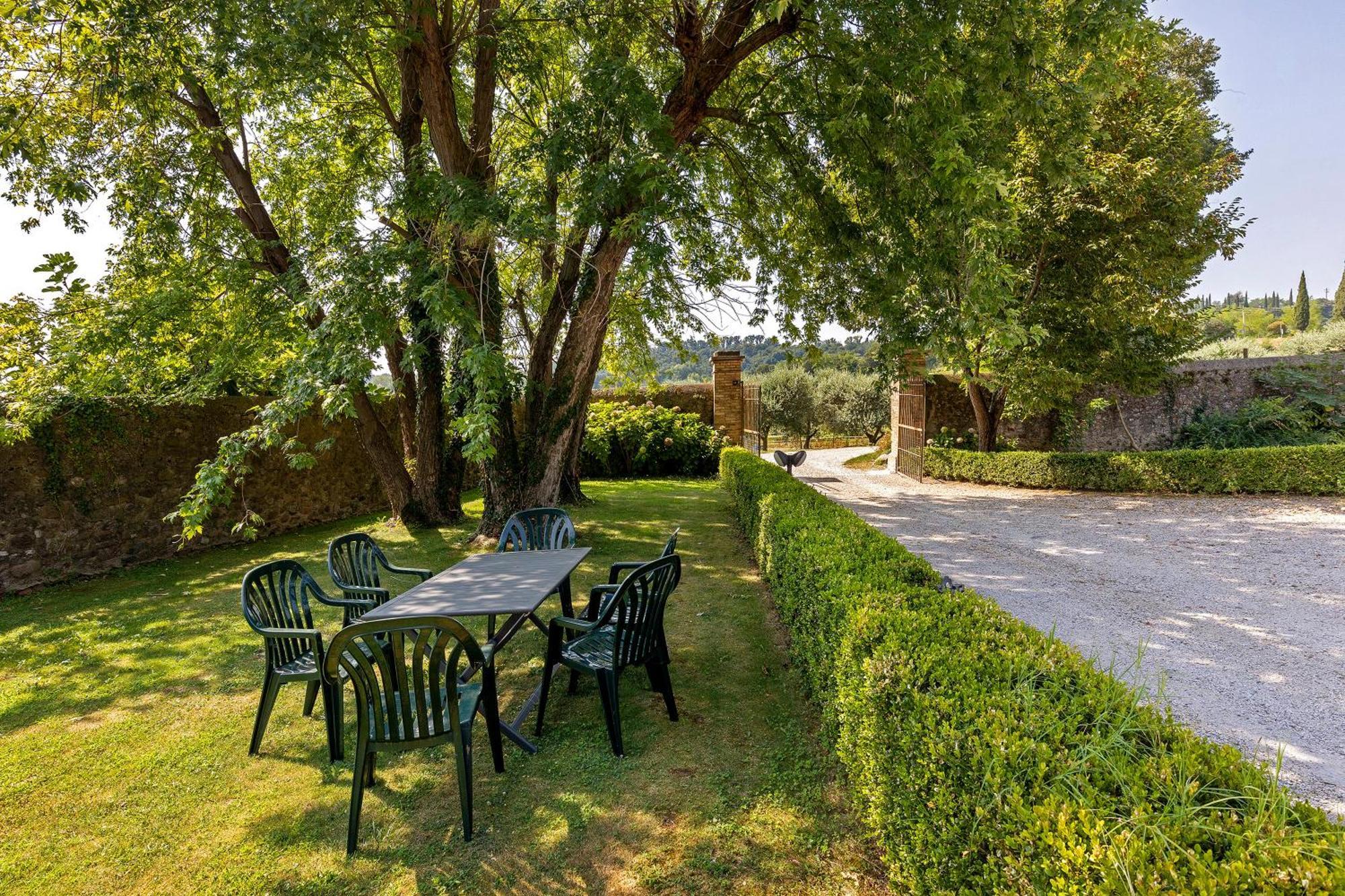 New Agriturismo Corte Olfino Monzambano Εξωτερικό φωτογραφία